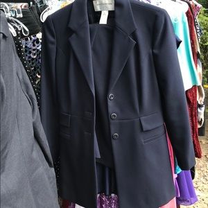 Jones New York pant suit